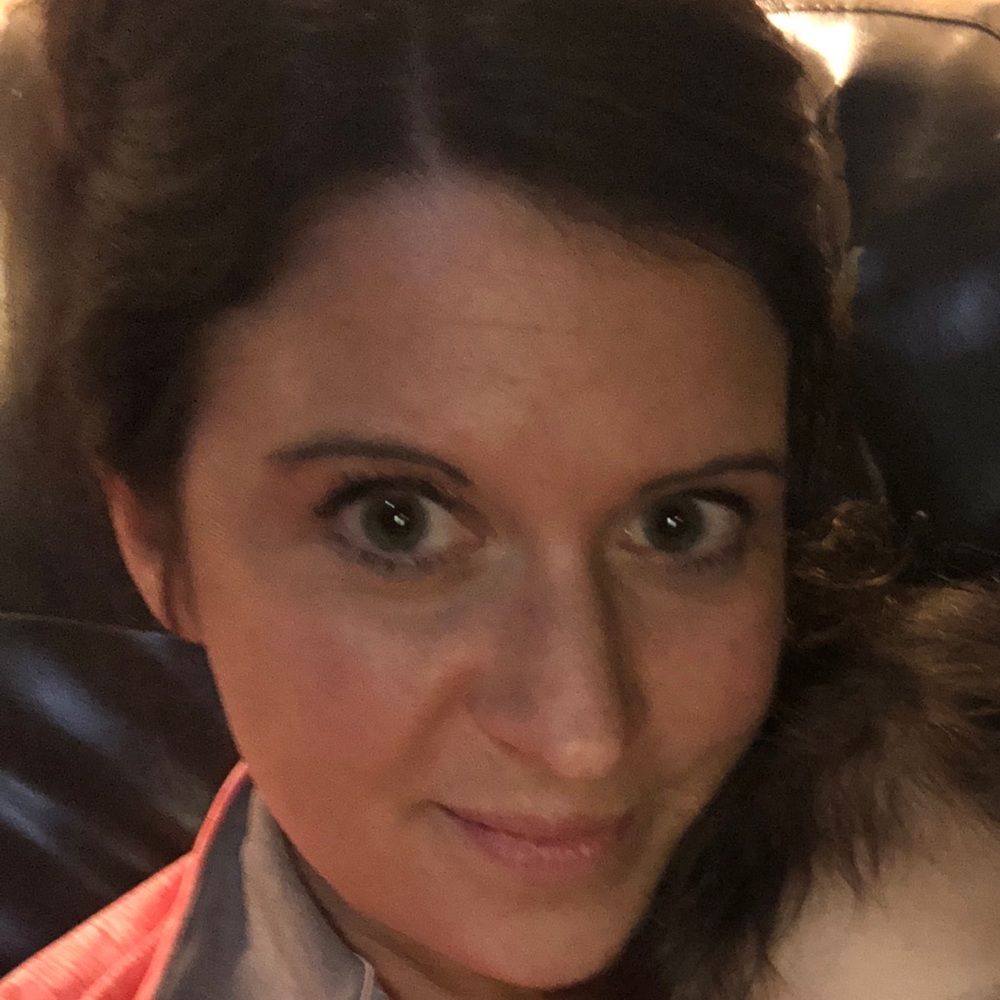 Meet your Posher, Lauren